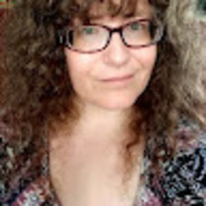 Meet your Posher, Becky